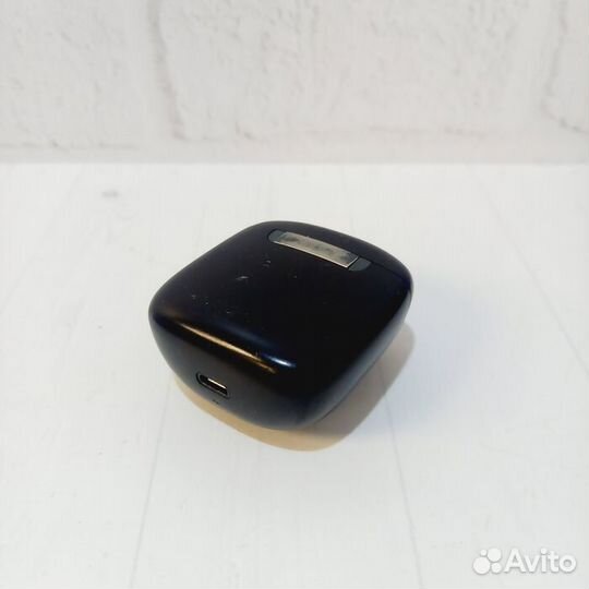 Беспроводные наушники JBL Tune 220 TWS