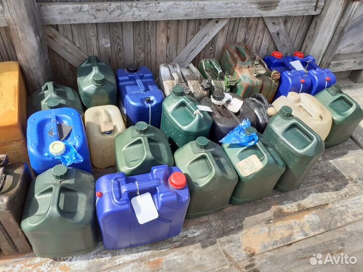 Канистра пластиковая 20 литров