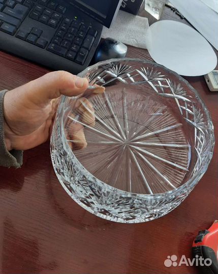 Большая хрустальная ваза для фруктов