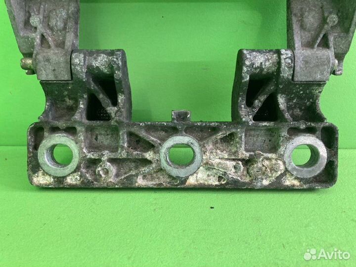 Подножка DAF XF105