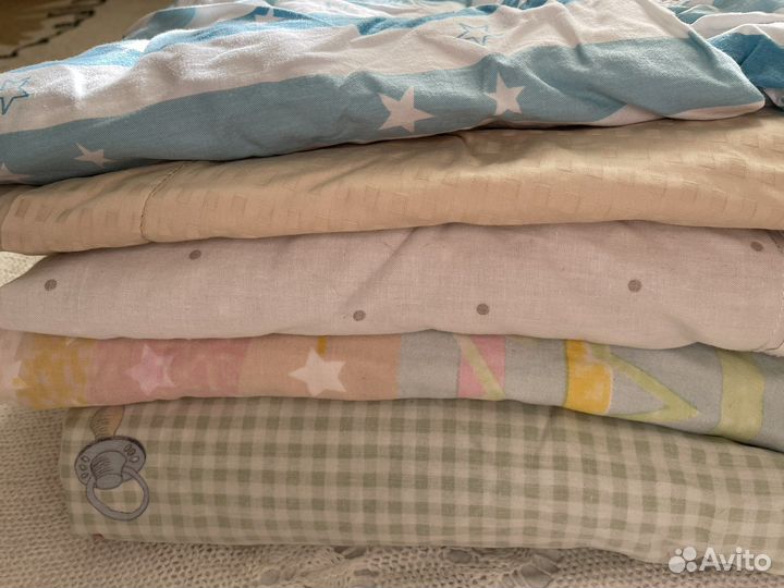 Постельные принадлежности в детскую кроватку