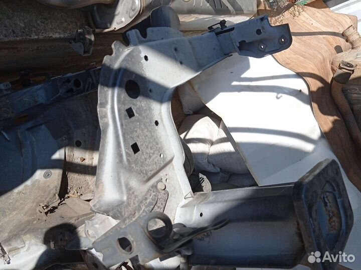 Четверть правая Ауди А4б7