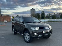 Mitsubishi Pajero Sport 2.5 AT, 2014, 140 000 км, с пробегом, цена 2 200 000 руб.