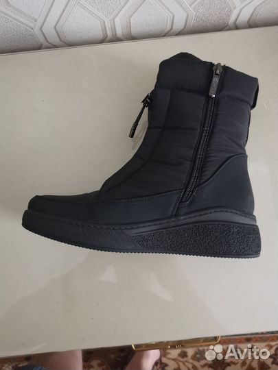 Зимние сапоги женские spur