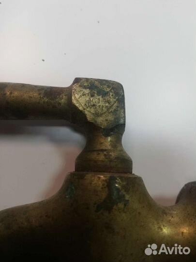 Кран старинный