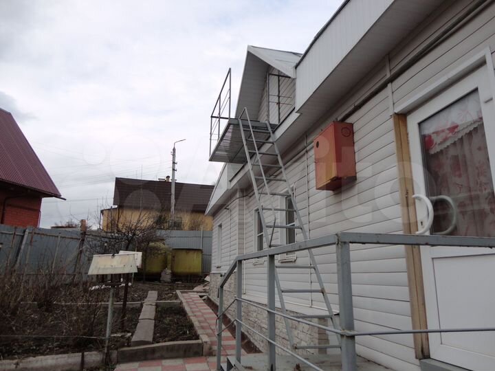 Дом 62,8 м² на участке 6,2 сот.