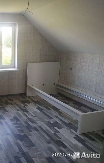 Кровать IKEA Мальм