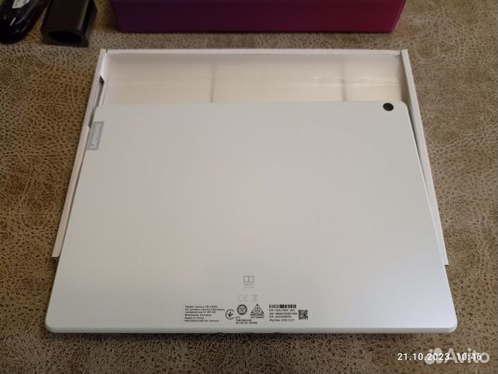 Планшет Lenovo Tab M10.1, 2/16 Gb LTE