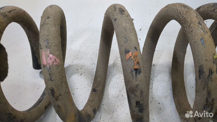 Пружина подвески задняя Mitsubishi Pajero