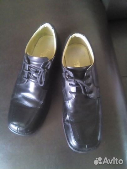 Кожаные туфли размер 39