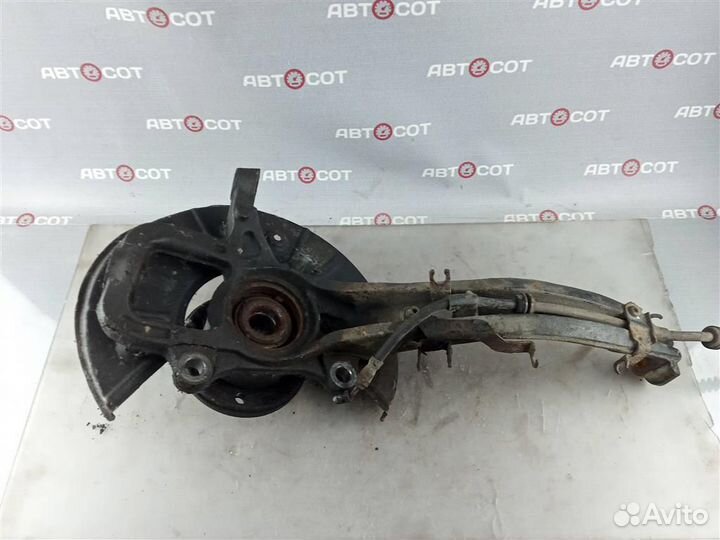 Поворотный кулак передний левый VW Touareg 7L 200