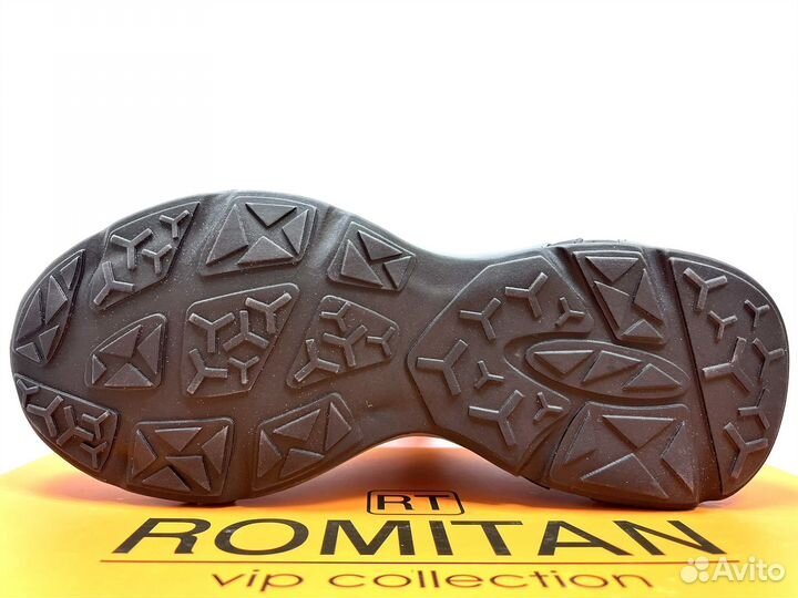 Кроссовки мужские кожаные Romitan