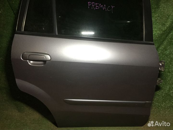 Дверь задняя правая Mazda Premacy CP8W Пустая