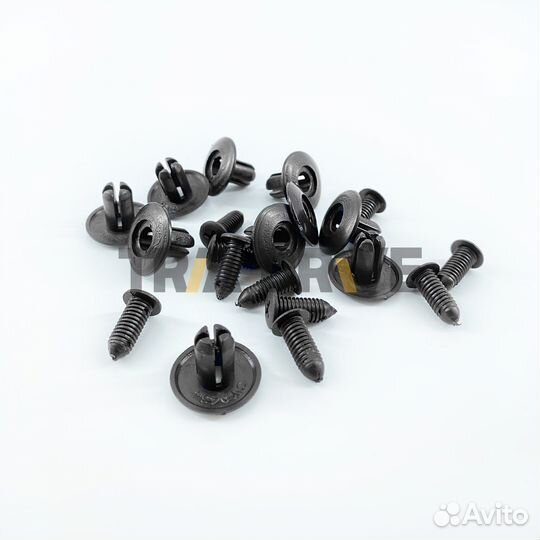 Заклепка (клипса) автомобильная (диаметр 8 мм)