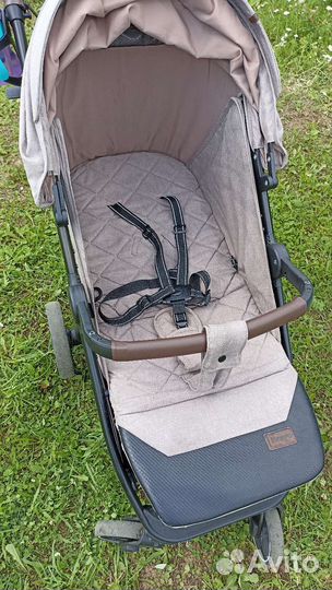 Коляска прогулочная carello bravo