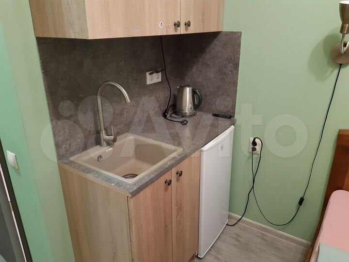 Комната 16 м² в 4-к., 1/5 эт.