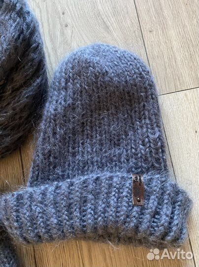 Комплект шапка и снуд