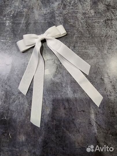 Бант на заколке