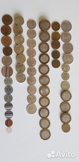 Юбилейные монеты России жетоны метро телефонные