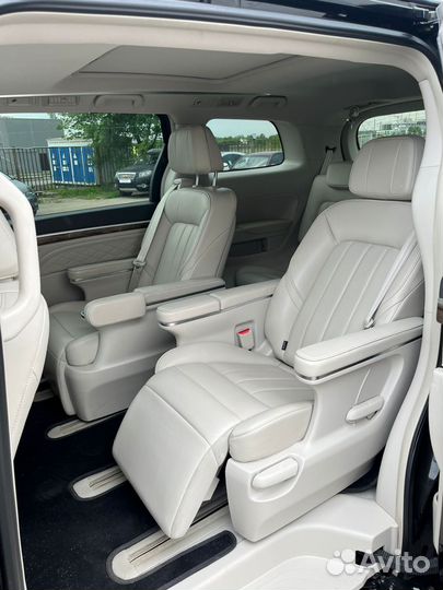 Индивидуальный трансфер от компании Люкс