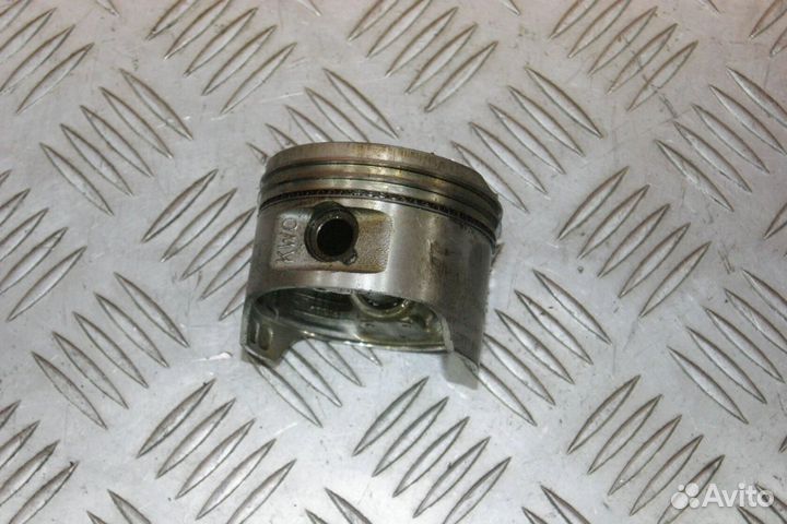 Цилиндр с поршнем Honda XL400V Transalp