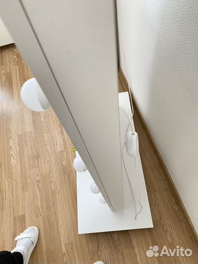 Гримерное зеркало в полный рост