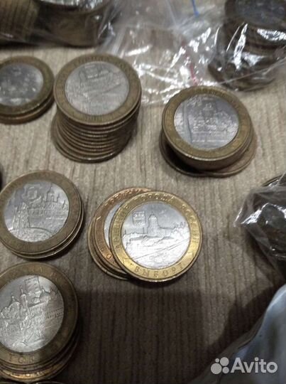Юбилейные монеты Бим гвс