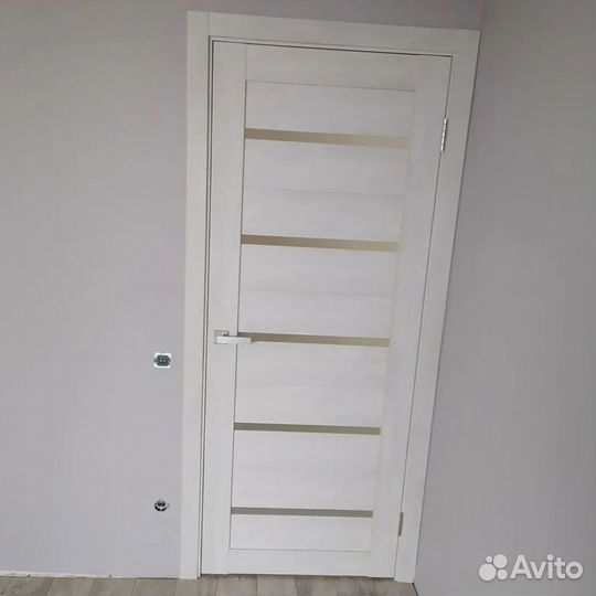 Дверь межкомнатная новая в коробке