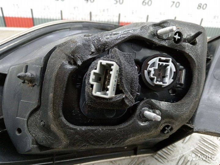 Фонарь задний левый для Mazda 3 BK BP4S51160E