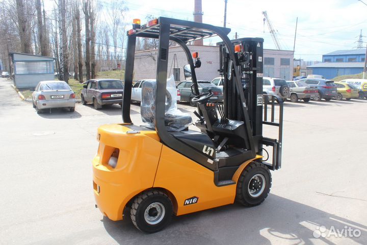 Вилочный погрузчик UN Forklift FG18, 2024