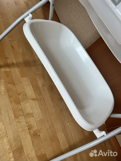 Пеленальный столик с ванночкой