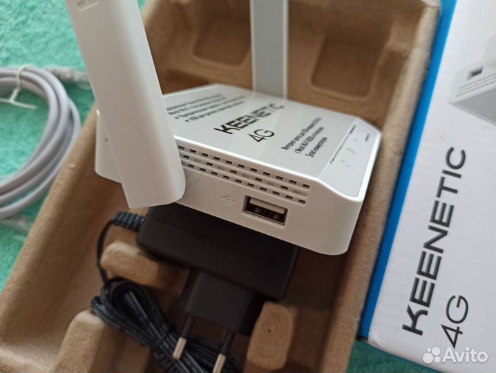 Keenetic 4G с USB-портом. KN-1212