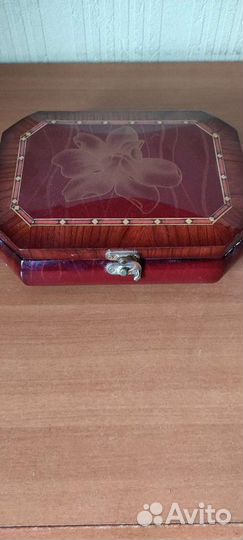 Шкатулка деревянная, новая