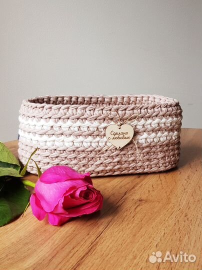 Вязаные корзинки ручной работы