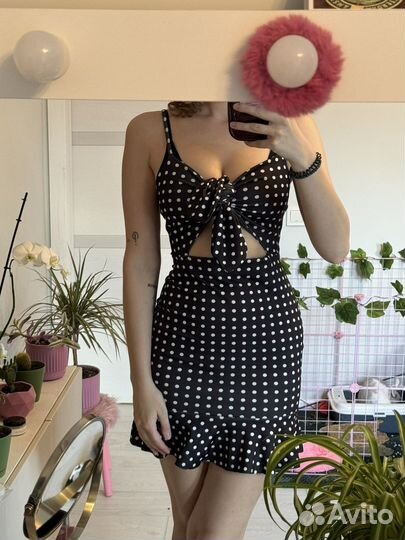 Платье в горошек