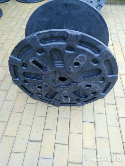 Катушка для кабеля и шлангов тросов канатов