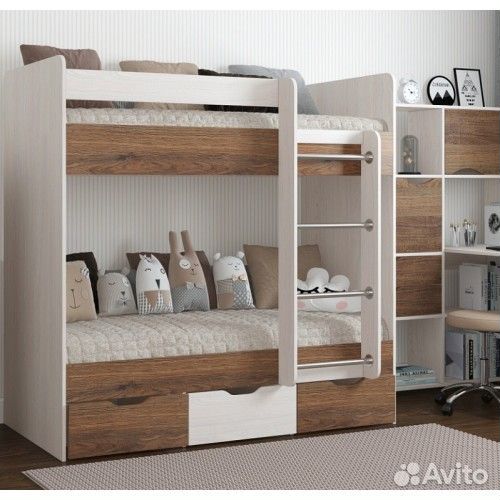 Двухъярусная кровать