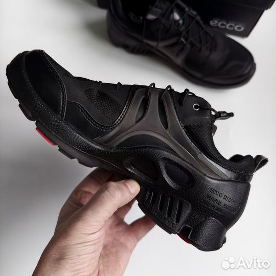 Кроссовки Ecco Gore-tex только 41(40)