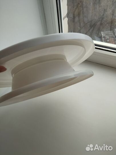 Тортовница вращающаяся