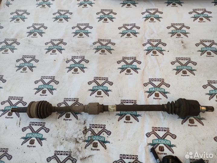 Привод правый Hyundai Elantra HD