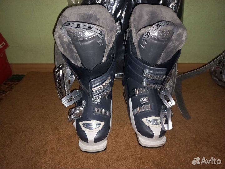 Ботинки горнолыжные женские Dolomite EU36 2/3