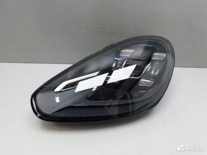 Фара левая Porsche Cayenne