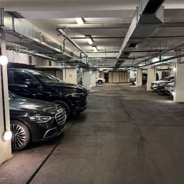 Машиноместо, 12 м²