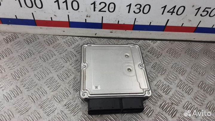 Блок управления двигателем Skoda Octavia