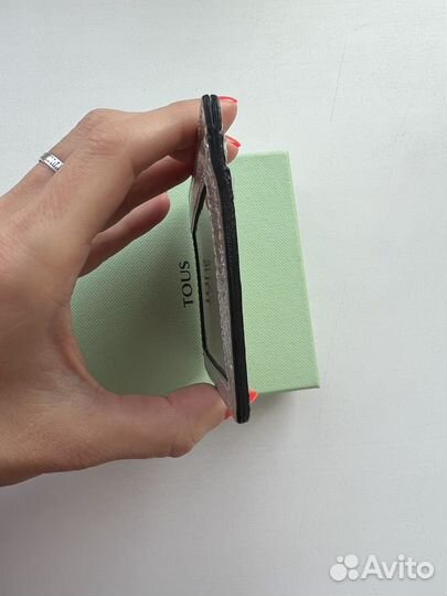 Кардхолдер tous