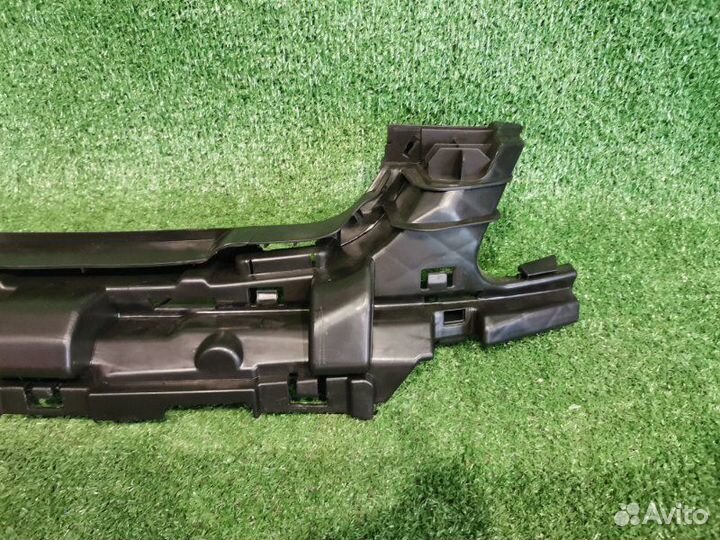 Абсорбер переднего бампера Ford Focus