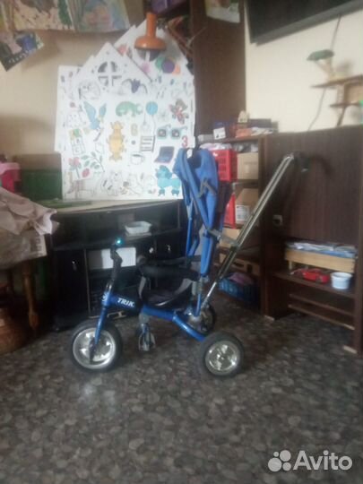 Трехколесный велосипед