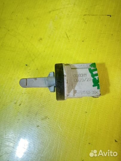 Датчик температуры воздуха Volkswagen Jetta 6