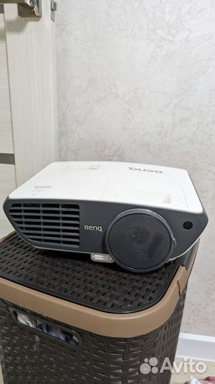 Проектор benq w700