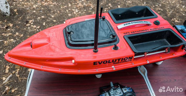 Б/У прикормочный кораблик по trade-in